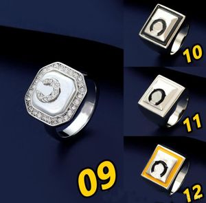 Neue 2024 Metall Glänzende Ringe für Männer Geometrische Breite Signet Quadrat Finger Punk Stil Mode Ring Schmuck Mit Box Zubehör ganze Verkauf