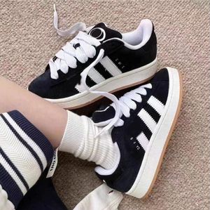 Moda męskie damskie buty swobodne buty Flats Sneakers Wygodne i oddychające koronkowe, swobodne trampki na zewnątrz unisex