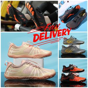 Dışarıda Sıradan Ayakkabı Sandal Sular Ayakkabı Adam Kadın Plajı Aqua Ayakkabı Hızlı Kuru Çıplak Ayak Yürüyüş Gezen Sneakers Yüzmek Eural 35-46 Softy Rahat Çoraplar