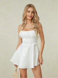 Sıradan Elbiseler Kadınlar Kısa Korse Elbise Yular Kolsuz Dantel Trim Sırtsız Kravat A-line Yaz Zarif Retro Kulüp Partisi Beyaz
