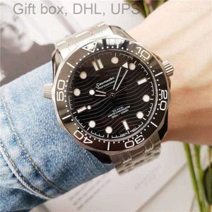 Omeaga Men's Titanium watch Watch AAAAA Automatic Mechanical Watches 316l Steel Strap Waterproof Design Luxury Series 40 Mm