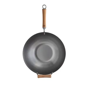 Pans Classic Series 14-In. Carbon Steel Wok With Birch Handles