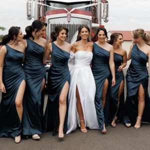 2024 Bir omuz nedime elbiseleri yüksek yan bölünmüş zemin uzunluğu deniz kızı plajı artı düğün konuk elbiseleri özel yapım resmi akşam kıyafeti