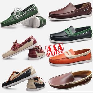 Gai Gai Gai Tasarımcı Ayakkabı En Kaliteli Tasarımcı Erkekler Loafers Slip-On Gerçek Deri Erkek Elbise Ayakkabı Siyah Kahverengi Moccasin Yumuşak Alt Sürüş Ayakkabı Boyutu 38-45