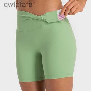 L-80 High-Rise Yoga Shorts Nake Feeling No T-Line Elastic Tight Pant Leggings Damen Sport Hot Pants Atheltic Outfits Sportswear Slim ZGJI