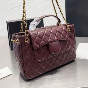 Maxi Cowhide Totes ambskin 플랩 파우치 빈티지 금속 하드웨어 상단 핸들 크로스 바디 포켓 대용량 out190h