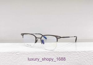 Designer Fashion Solglasögon för kvinnor och män online -butik DITA -modell: DTX535 Titanium Transparent glasögon med originalbox Etym