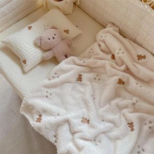 Filtar ins baby filt höst vinter fleece varm quilt tecknad broderi spädbarn sängkläder omfödda tillbehör