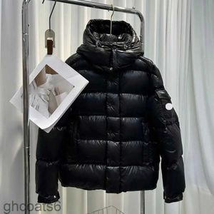 Designer Stylist Coat Winter Fashion Shiny Matt Overcoat Down Jacka dragkedjor Gooses Ytterkläder Kausal qu6e 43y8