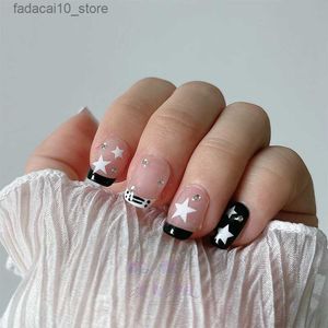 Накладные ногти носимые короткие круглые милые накладные ногти ручной работы y2k белые звезды черный цвет искусство многоразовый пресс на кончике ногтей для девочек Q240122
