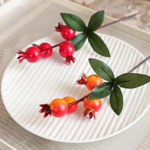 Flores decorativas simulação romã frutas artificiais decoração para mesa ornamentos interiores festivos diy suprimentos plástico plantas falsas