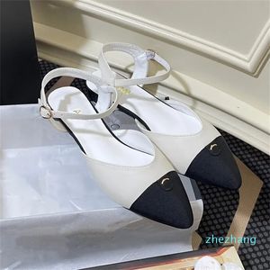 Kristall-Sandalen, zweifarbig, zweifarbig, Lederketten, Pumps, flache Pantoletten, Slingback, formelle Mary Jane, Schleife, Kitten-Heels, Sommer-Damen-Hochzeitskleid