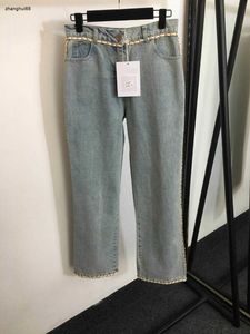 jeans da donna firmati abbigliamento di marca moda donna Catena hardware tasca posteriore decorativa logo pantaloni in denim ricamato 22 gennaio