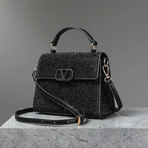 Luxury leather covered with Swarovski imitation crystal single crossbody bag Fashion Mini Bag Size 19 x 13 x 9 cm SLING Bing Bling Rhinestone Diamante Shoulder Bags