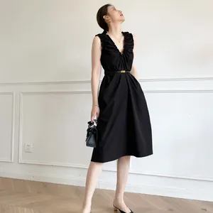 파티 드레스 Yinsi 검은 드레스 여름 V- 넥 소매 레벨리스 느슨한 디자인 프랑스 기질 Hepburn Small