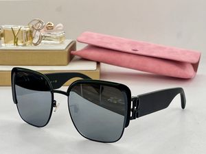 Damen-Sonnenbrille für den Sommer, beliebt, 79 V, Designer-Cayeye, stilvoller Outdoor-Mode-Stil, CR39, Anti-Ultraviolett, Retro-Platte, Metall, quadratisch, halber Rahmen, zufällige Box