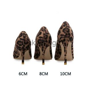 Sandaler Autumn Sexig Leopard Women Shoes High Heels 6-10 cm Elegant Office Pumpar skor Kvinnor Animal Print Pointed Toe Luxury Singles Shoesj240122