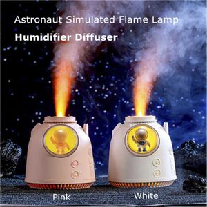 Humidifiers Astronaut Simulation Flame Lamp Aroma Small Air Vaporizer Humidifier Cute Diffuser for Home Boys Girls Bedroom Gift Office Car YQ240122