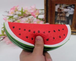 Watermelon Squishy Kawaii 145 cm Jumbo Dekoracja Super powolna zabawka Squeeze Soft Elaste Cake Cake Fruit Fune Kids Toy9198390