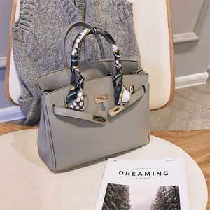 Aabirdking Designer Totes Bag Bag Women Style Handbagシンプルシルクスカーフリッチパターンシングルショルダーメッセンジャー女性バッグ50O3