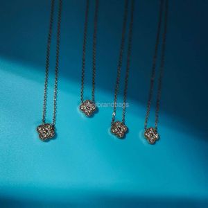 Fashion jewelry clover Dongguan Titanium Steel Jewelry New Four Leaf Grass Double Sided Dotted Diamond Collar Chain 18k Gold Non fading Small Crowd Necklace