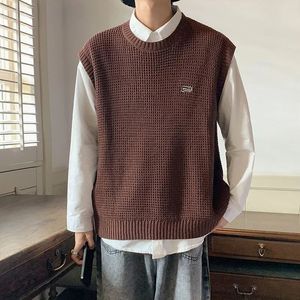 Knitte swetry dla mężczyzn Hippie Czarna kamizelka Załóż Crewneck Man Ubranie w kamizelce okrągłe kołnierzowe rękawy ciepło w S Over Fit Knit x 240119