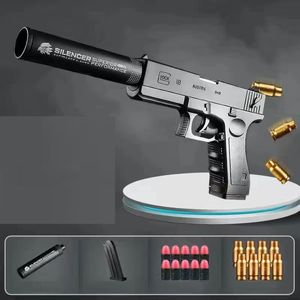 Pistolmanual Eva Soft Bullet Foam Darts Shell Ejection Toy Gun Blaster Firning med ljuddämpare Bullets for Children Kid Adult CS Fighting Outdoor Games 009