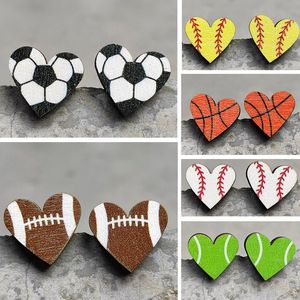 Retro Sportsörhängen Hjärtformade sportbasebollbultar Rugby Football Volleyball Basketball Ear Studs Fashion Jewelry