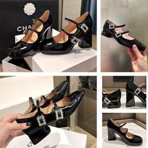 Marca vestido sapatos femininos de couro genuíno dois tons painel tornozelo cinta fivela sandálias salto alto luxo designer sapato clássico casual estilingues