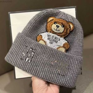 Berretti di lusso Designer Beanie invernali Uomo e donna Fashion Design Cappelli lavorati a maglia Autunno Berretto di lana Lettera Jacquard Cappello caldo con teschio unisex100