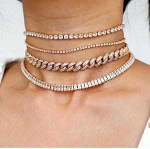 Halskette Ohrringe Set Kragen Multi Layer Choker Kristall Zirkonia Kreuz Halsketten Für Frauen Chocker Schmuck 2024 SS04