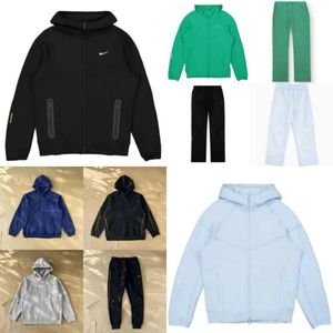 24SS Herren Sport Nocta Trainingsanzug Designer Hoodie Hosen Set Zweiteiliger Anzug Männer Frau Kapuzenpullover Techfleece Hosen Trainingsanzüge Unterteile Laufen Jogger HF