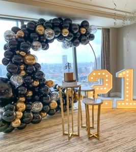 高級ファッションウェディングパーティーの背景テーブルデザートデコレーション大きな円の背景光沢のある金色の鉄アーチケーキホルダースタンドフロー1000497