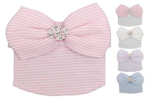 Nuovi cappelli all'uncinetto per neonato 03M con fiocco grande Cute Baby Girl strass lucido lavorato a maglia berretti di copertura a strisce Autunno Inverno1690582