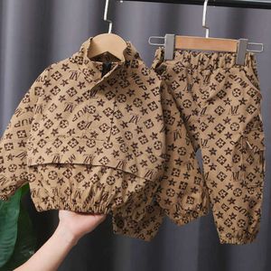 Kinder Designer 4 Baby Jungen Kleidung 5 Jahre Kleinkind Boutique Outfits Mode Druck Spleißen Mäntel und Hosen Kinder Bebes Jogging Anzüge Trainingsanzüge72