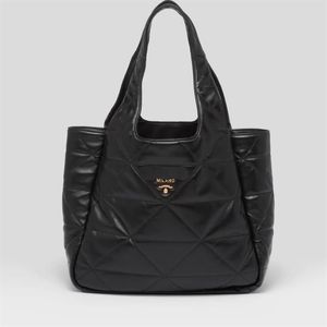 Triangle Motif Tote Bag Gaby Quilted Shopping Bags Genuine Leather Women Handbag Purse Large Capacity Magnetic Clasp Nylon Lining 223r