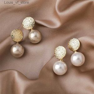 Stud 2024 novo coreano luxo elegante imitação pérola balançar brincos para mulheres moda doce gota de água jóias presentes atacadoh24112