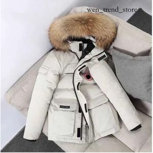 Jaqueta de ganso Mens Down Parkas Designer Inverno Roupas de Trabalho Jaqueta Ao Ar Livre Engrossado Moda Quente Mantendo Casal Transmissão ao Vivo 370 Canadá Jaqueta