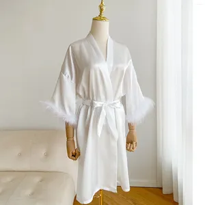 Mulheres sleepwear cetim seda pijama roupão primavera e outono sexy manhã robe com penas manga comprida outwear camisola