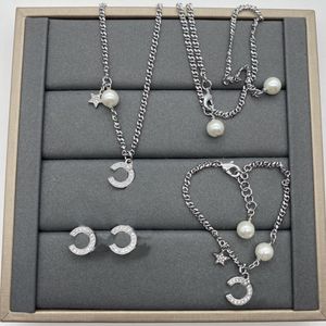 New Diamond Earrings Bracelet Chain Necklace Designer Lover Necklace Charm Bracelet Letter Earrings For Woman Gift Jewelry Sets