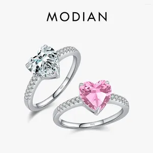 Anéis de cluster Modian 925 Sterling Silver Romântico Deslumbrante Rosa Corações Zircônia Anel de Casamento para Mulheres Noivado Clássico Fine Jewelry Presentes