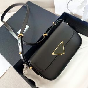 Triangle Woc Luxury Handbag Designer Bag for Womens Mens Mini Tofu Adjustable Shoulder Strap Clutch Bag Tote Genuine Leather Classic Purses Baguette Cross Body Bags