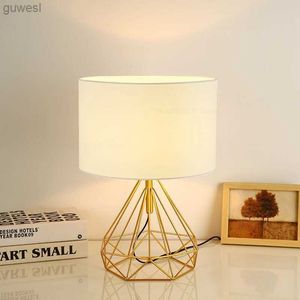 Desk Lamps Nordic Retro Creative Geometric Table Lamps for Living Room Decor Drum Shade Bedroom Bedside Lamp Home Study Room Light Fixtures YQ240123