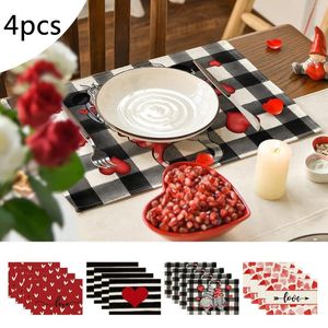 Table Mats Light Napkins 4PCS Valentine's Day Placemat Love Small Dwarf Pattern Wind Western Tablecloth Fringe