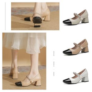 Designer Sandals Dress Shoes Slingback Luxury Mid Heel With Rhinestone Square Toe Sparkling Print Party Wedding Heels Slide 36-40