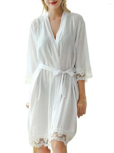 Mulheres Sleepwear Mulheres Silk Kimono Robes Lace Trim Curto Cetim Noiva Robe 3/4 Manga V-Pescoço Vestido Roupão Nightwear com Cinto