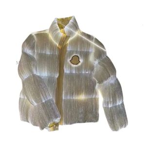 Ny högkvalitativ co-märke Badge Tag Luminous Men's Down Stand Collar High Street Fashion Super Warm Jacket Men D88