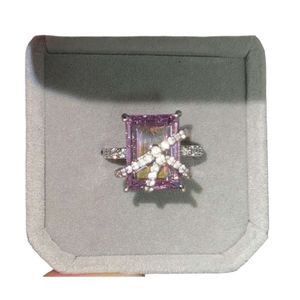 Swarovskis ringdesigner Kvinnor toppkvalitet med boxringar stora rock socker diamantring individualitet ring fyrkantig socker mun