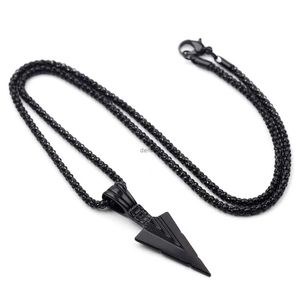 Pendant Necklaces Men Black Long Necklace with Arrow Pendant Jewelry Chain Hip Hop Punk Rock Christmas Halloween Gift Wholesale