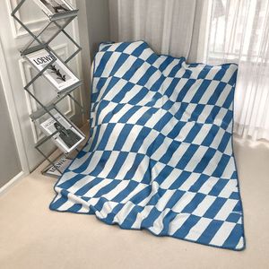 Одеяло Deigner, первоклассное кашемировое одеяло со скошенным узором в виде буквы H, коралловое одеяло 800 г, одеяло для кондиционера, декоративное одеяло для кемпинга, дивана